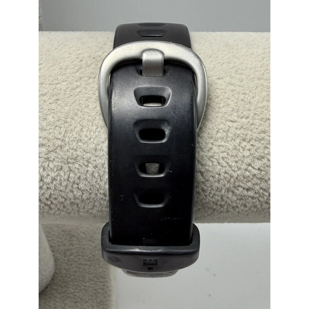 Timex 170 Mens Watch New Battery Black 2010 38MM 8.5